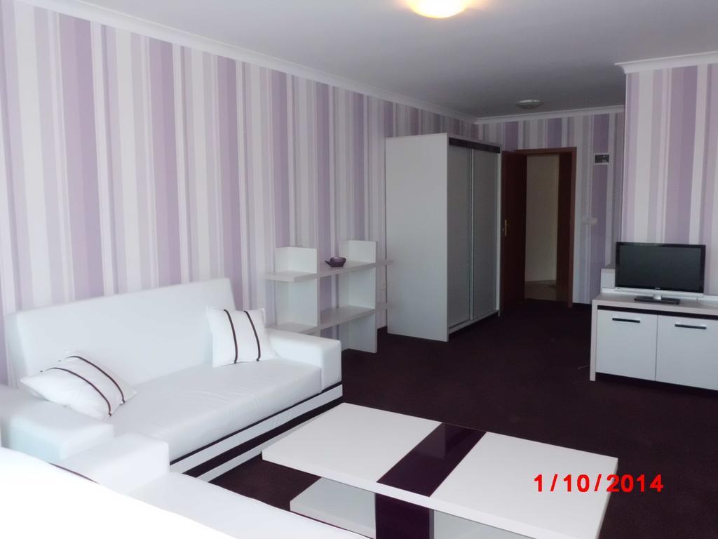 Семеен Хотел Кристал Smolyan Chambre photo