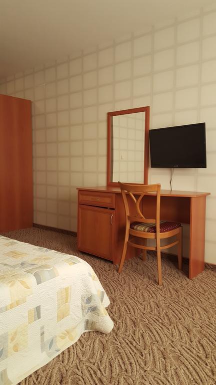 Семеен Хотел Кристал Smolyan Chambre photo