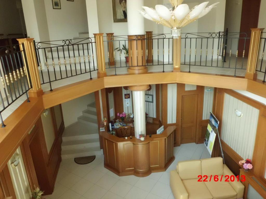 Семеен Хотел Кристал Smolyan Extérieur photo
